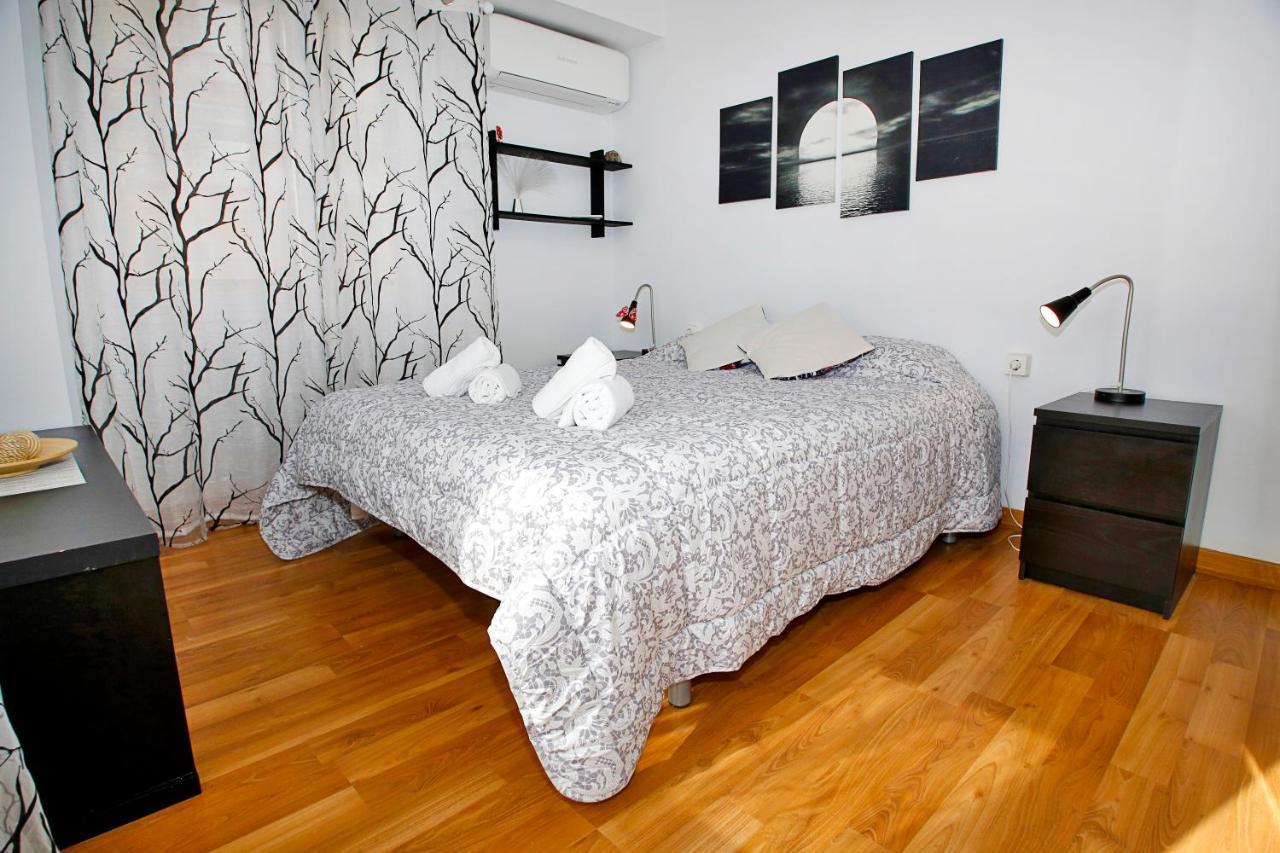Turina Apartment -Ac Near Beach Alicante Bagian luar foto